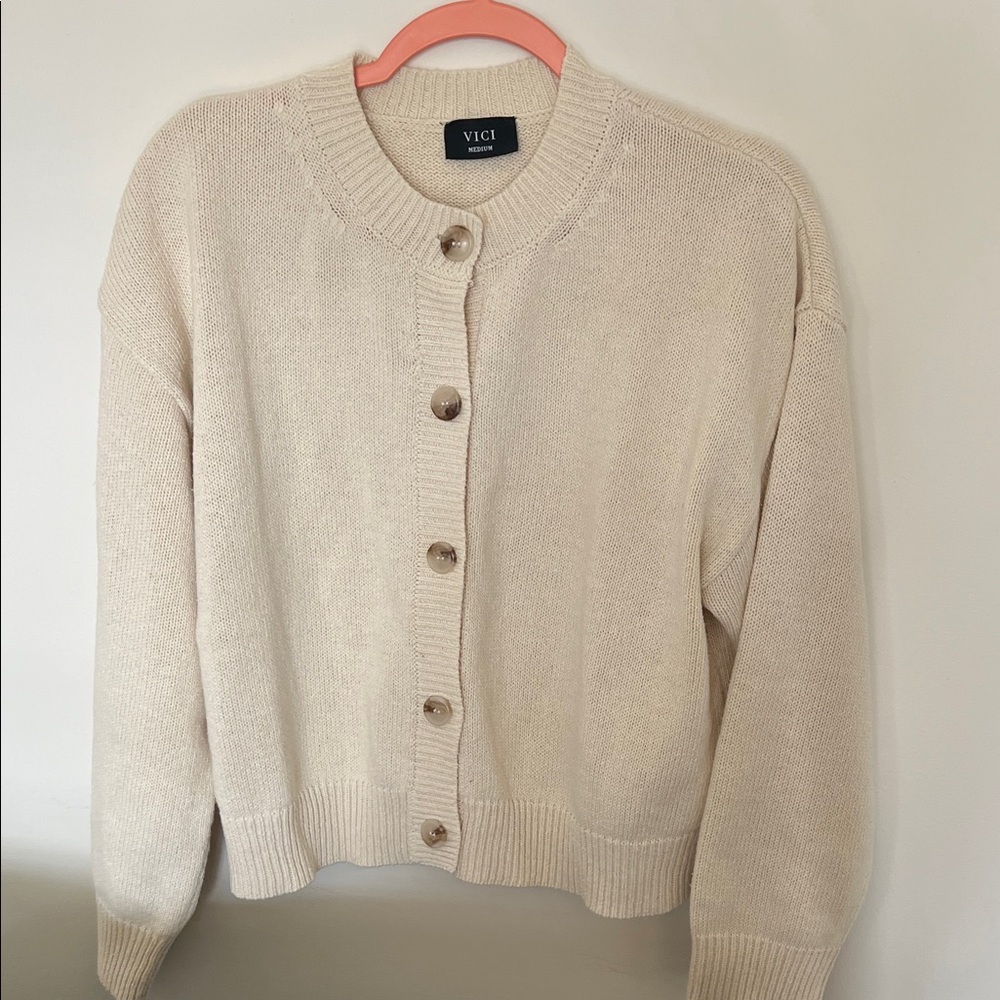 Never been worn VICI Cream Button-Front Knit Cardigan